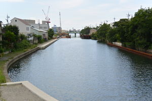中川運河（名古屋港方面）